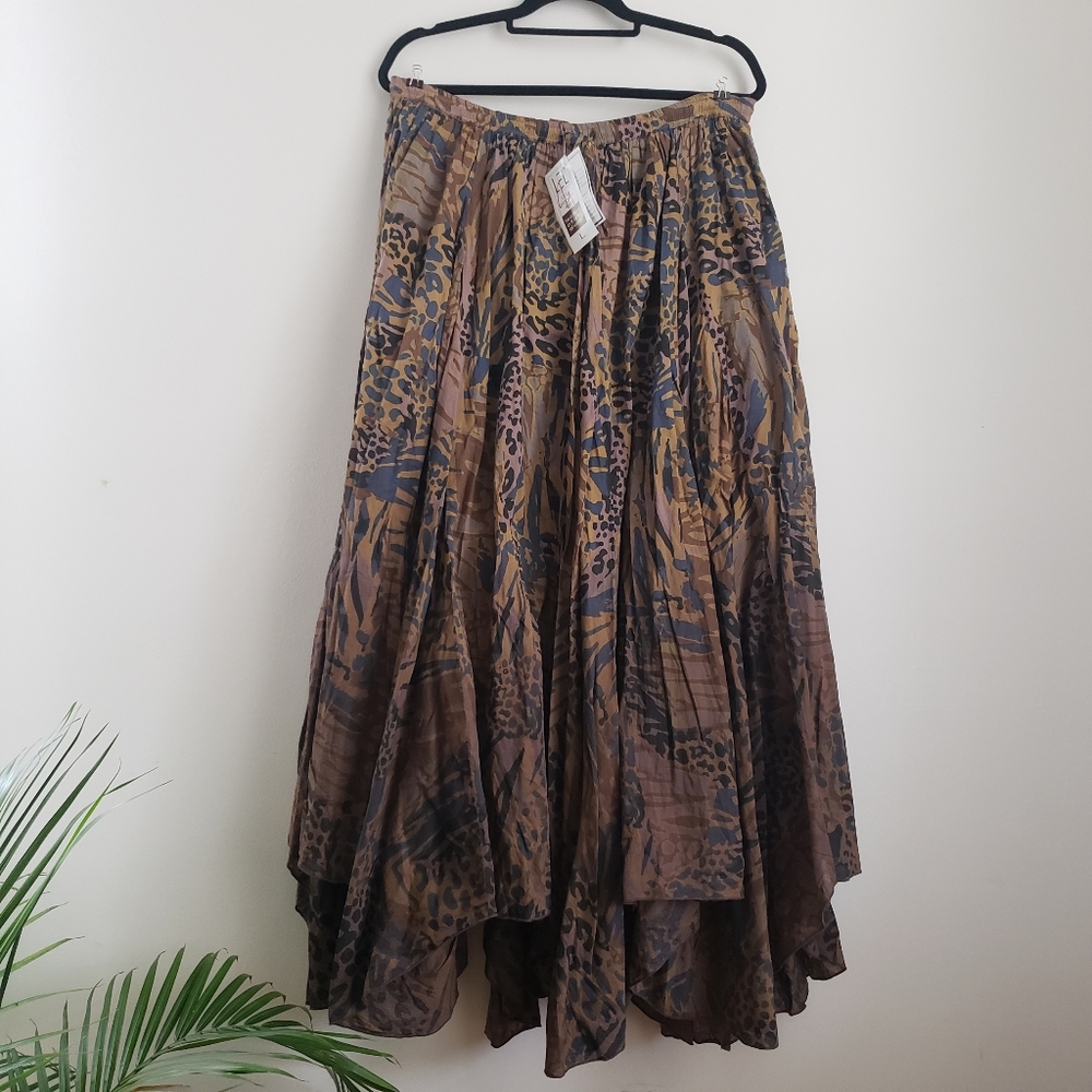 Long Tall Sally Animal print midi maxi skirt crinkled cotton handkerchief hem